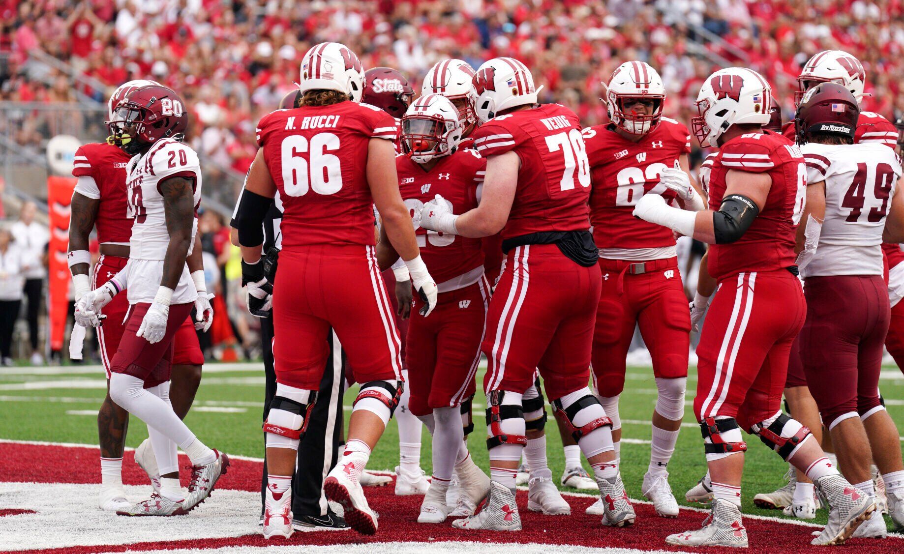 2022-09-17-WIs_New Mexico State-17.jpg
